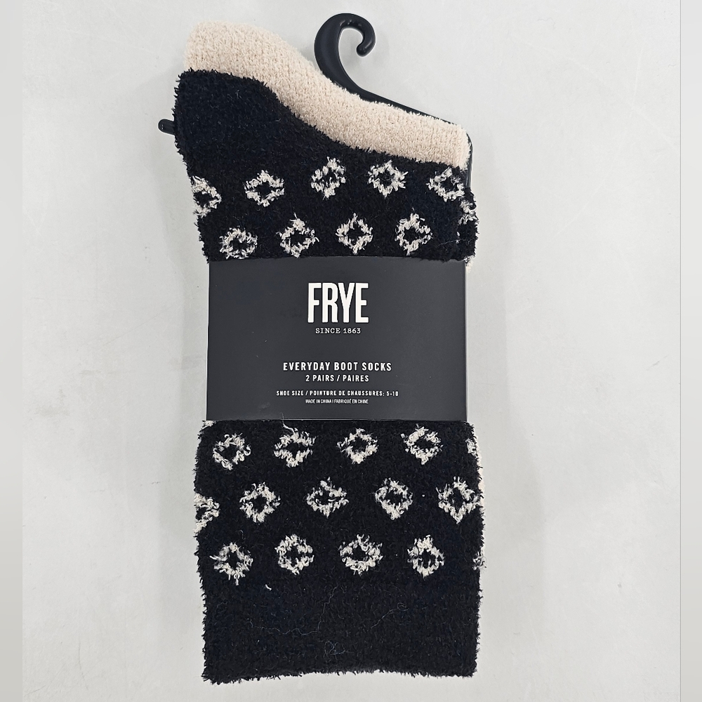 FRYE FUZZY BOOT SOCKS 2-PAIRS WOMEN'S SIZE 5-10 NWT BLACK IVORY